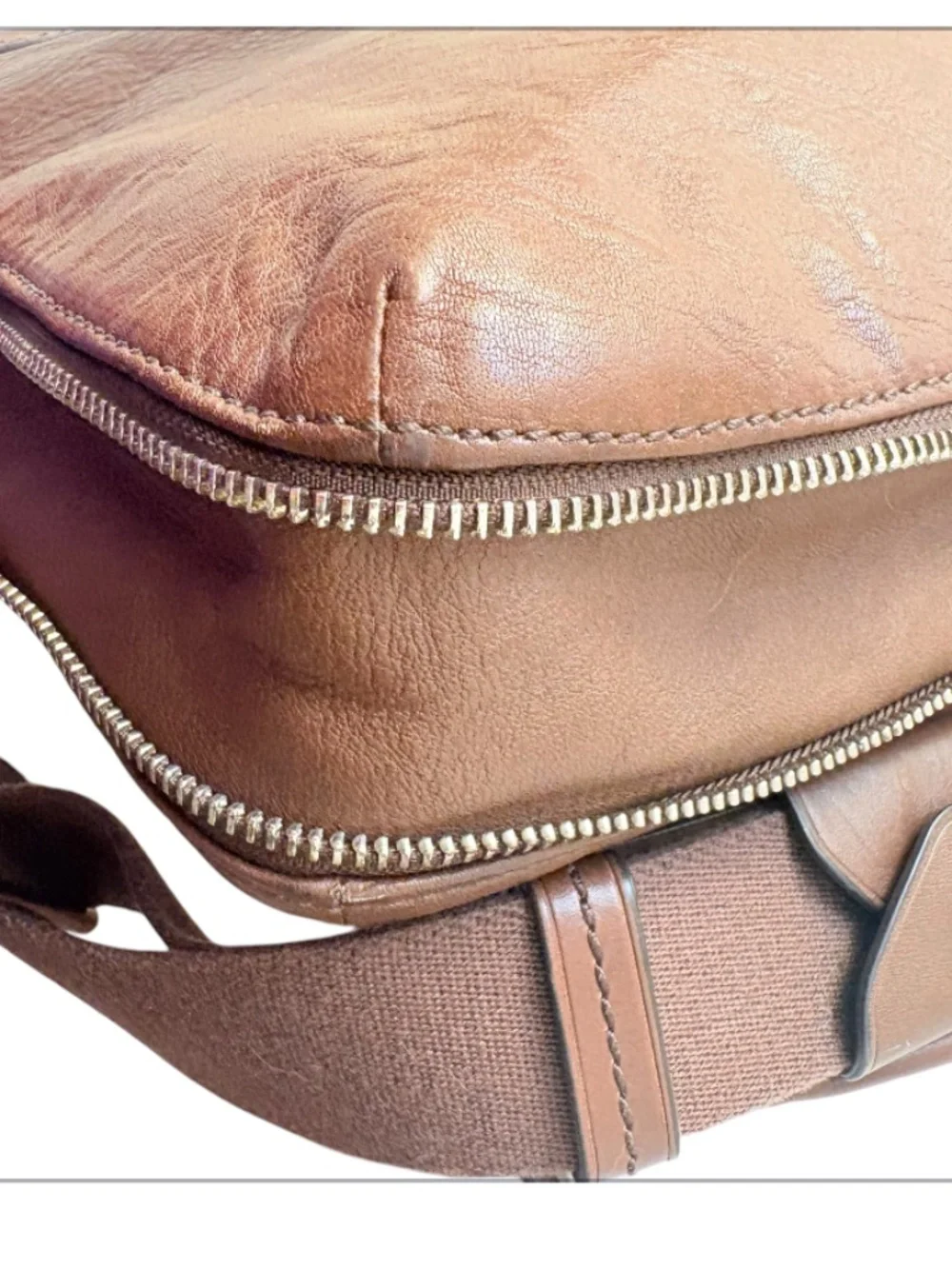 Tumi gently used