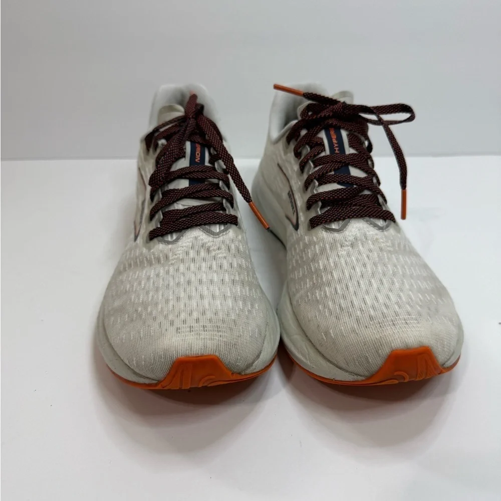 Brooks stylish athletic