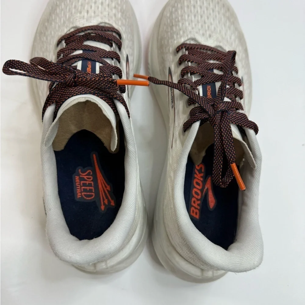 Brooks stylish athletic