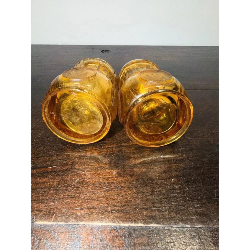 N/A pair amber