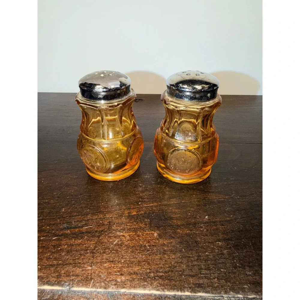 N/A pair amber