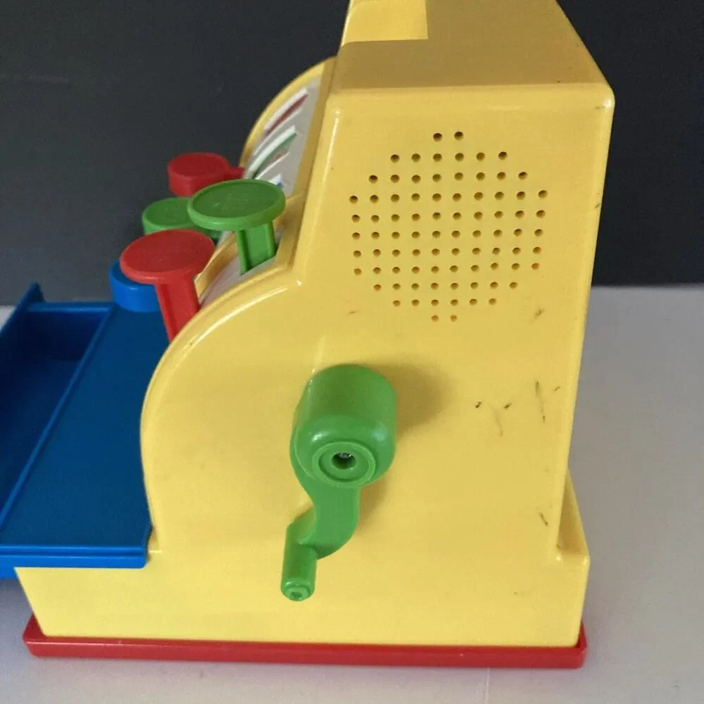 Fisher-Price bring carefully