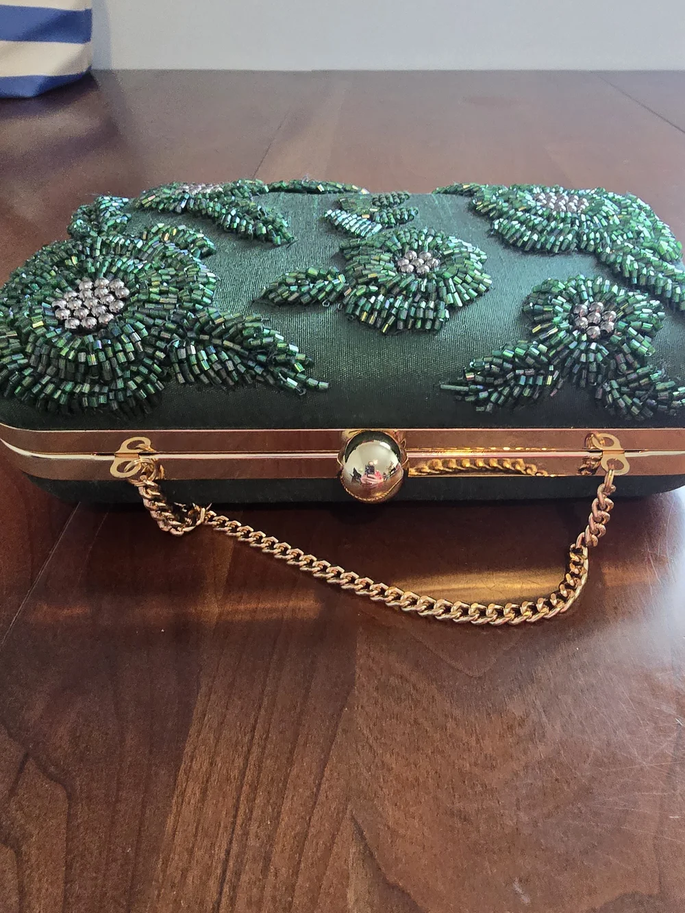 Antonio Melani Green Beaded Floral Evening Clutch with Gold Chain, Like New!