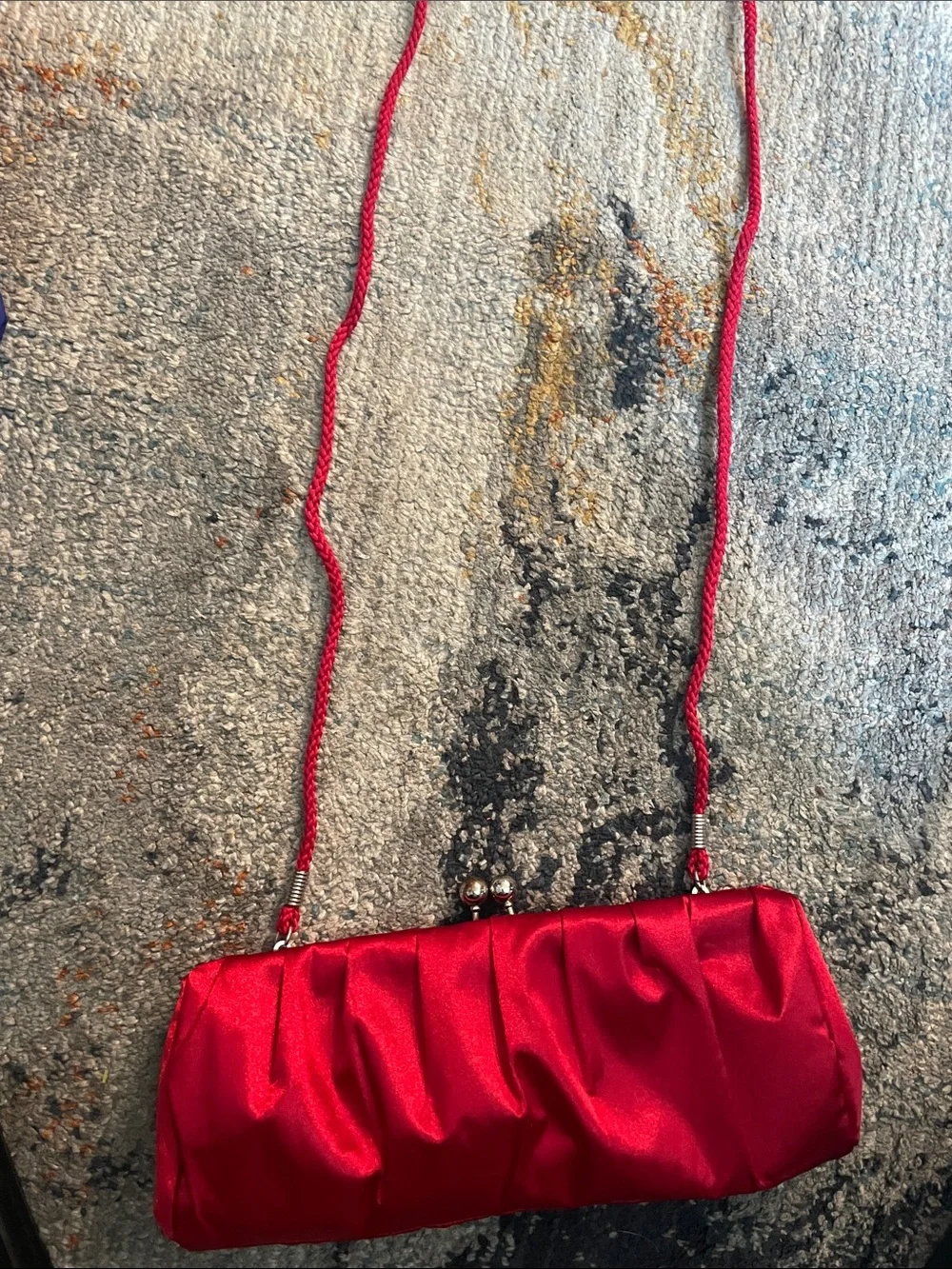 N/A chic red