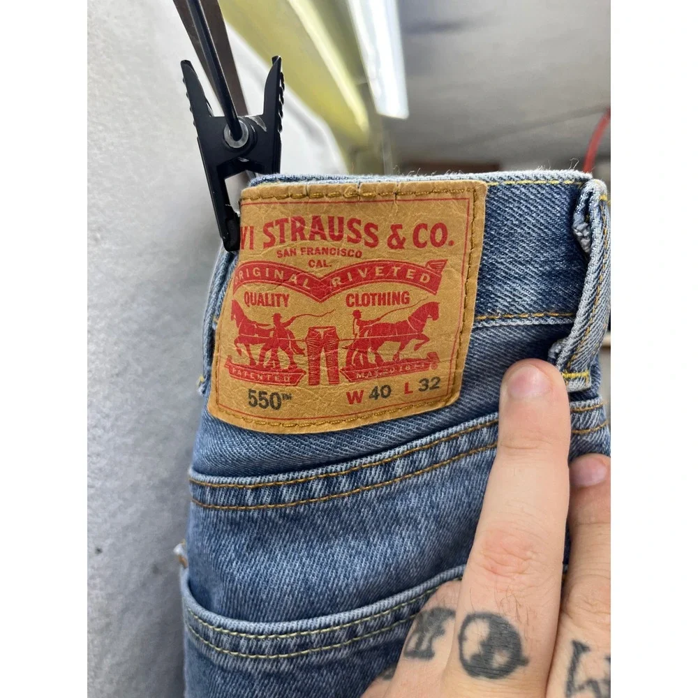 Levis levi 550