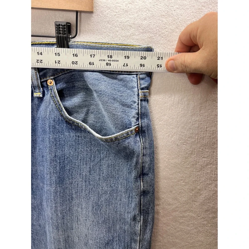 Levis levi 550