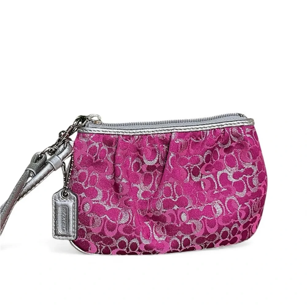 Coach Vintage Lurex Pink Optic Glitter Sparkle Signature C Pleated Wristlet