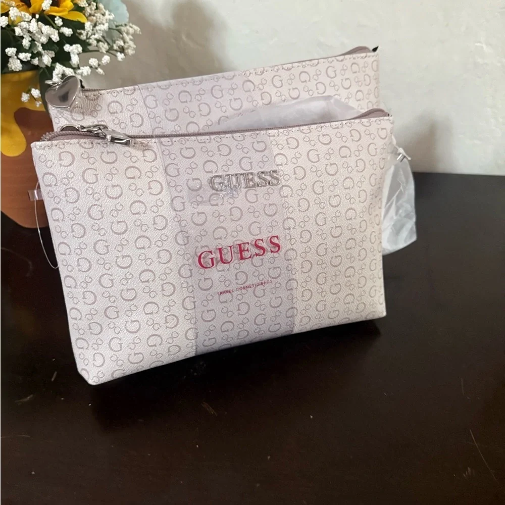 Guess stylish cosmetic