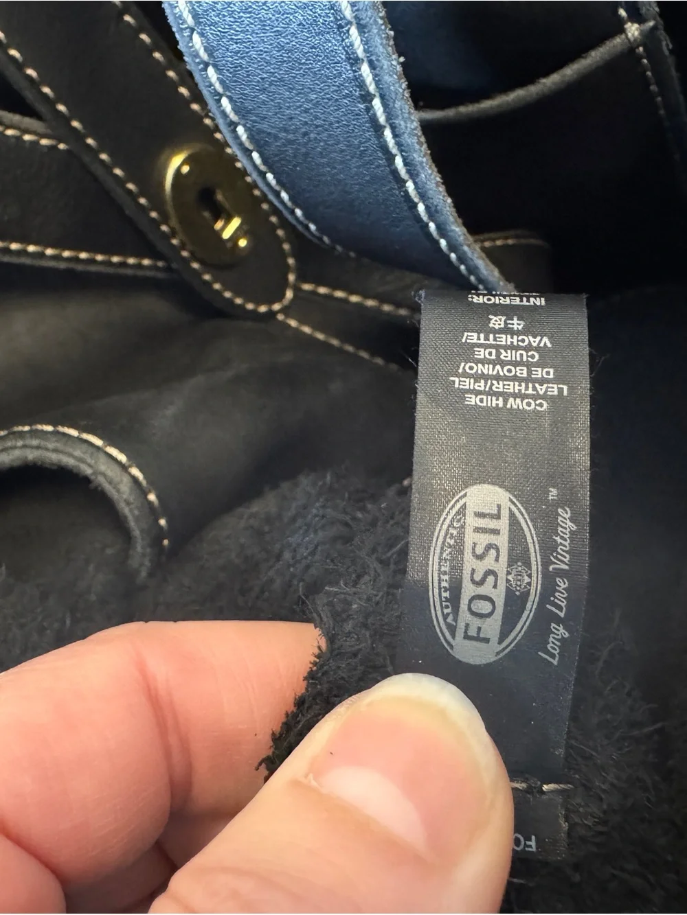 Fossil sleek black