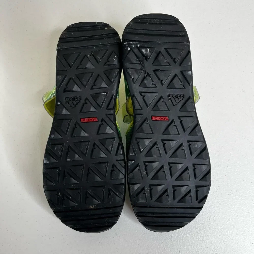 adidas captain size