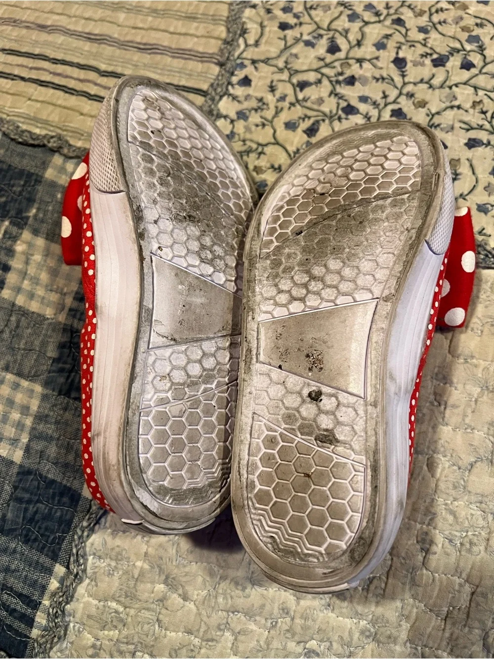Usados bright red