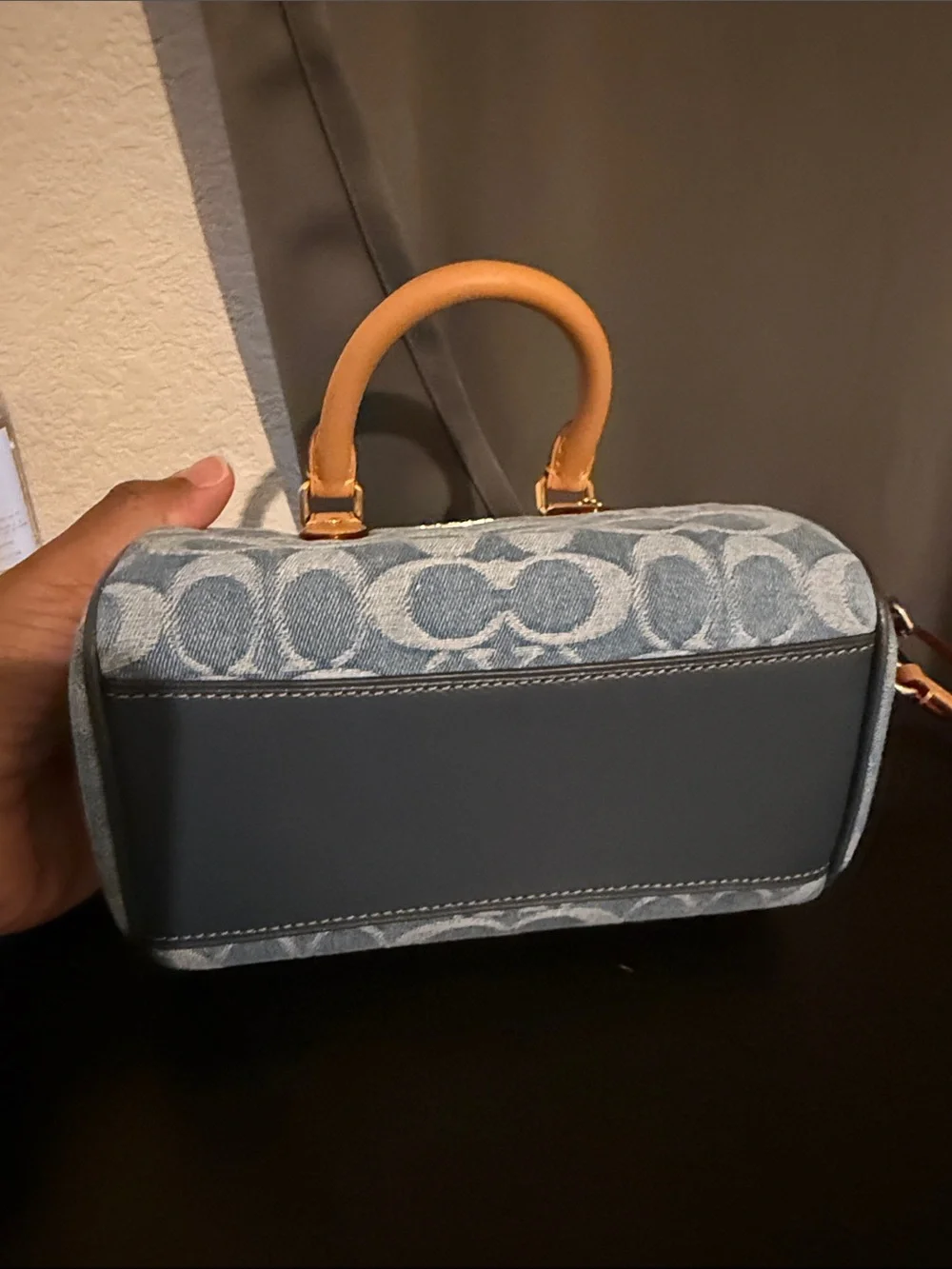 Coach shoulder cdq36 help
