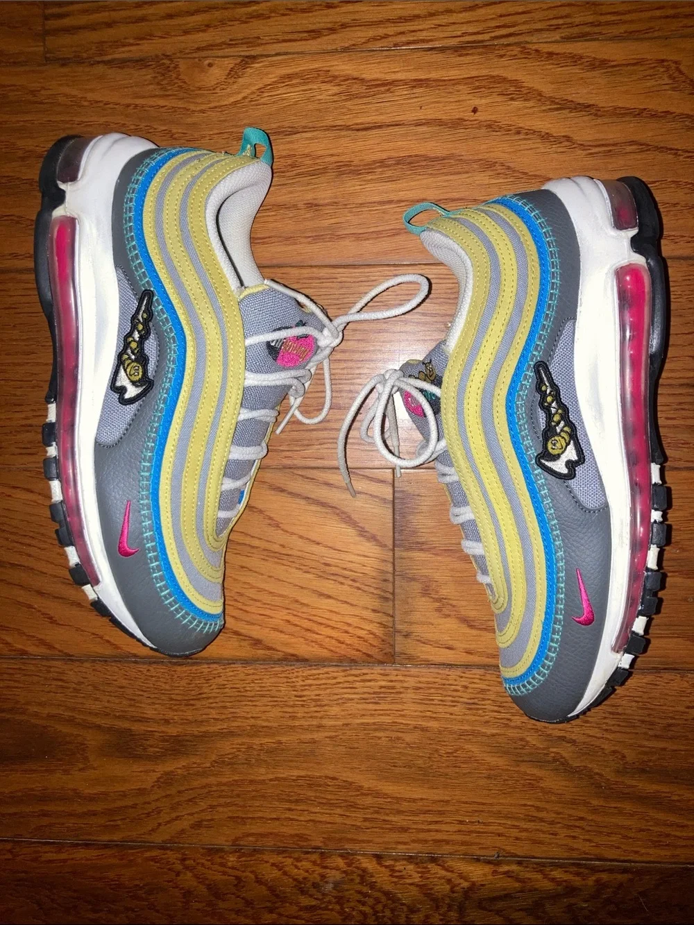 Nike youth athletic