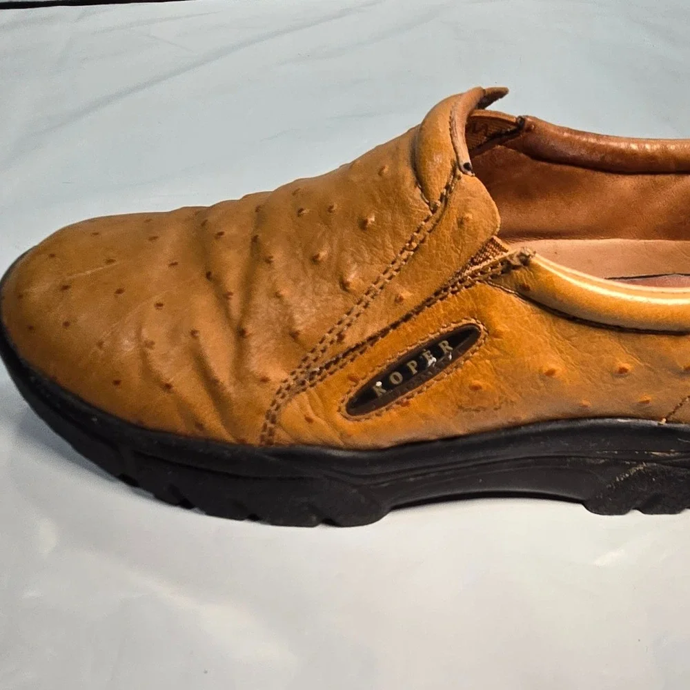 Roper left shoe