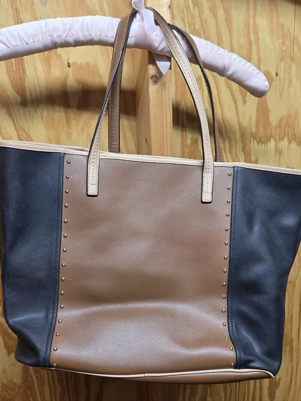 Coach brand model