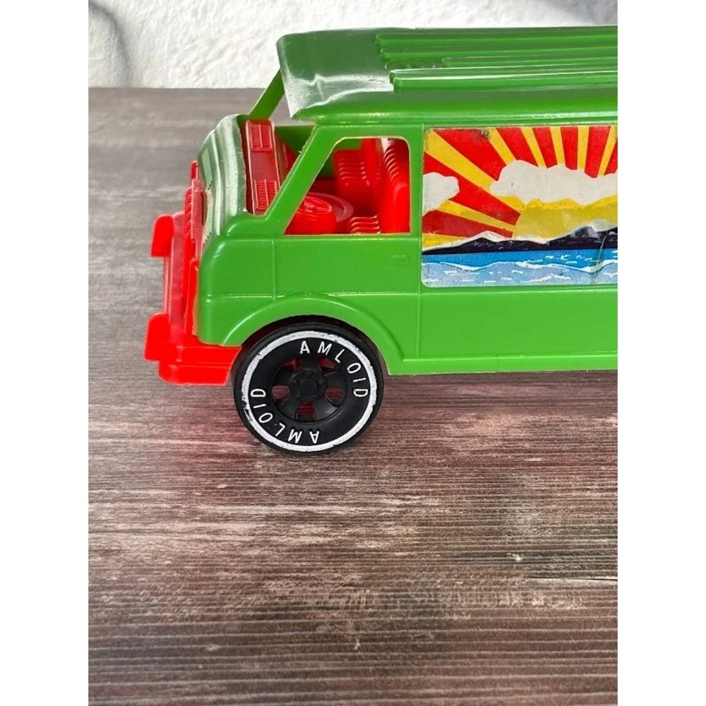 N/A vibrant green