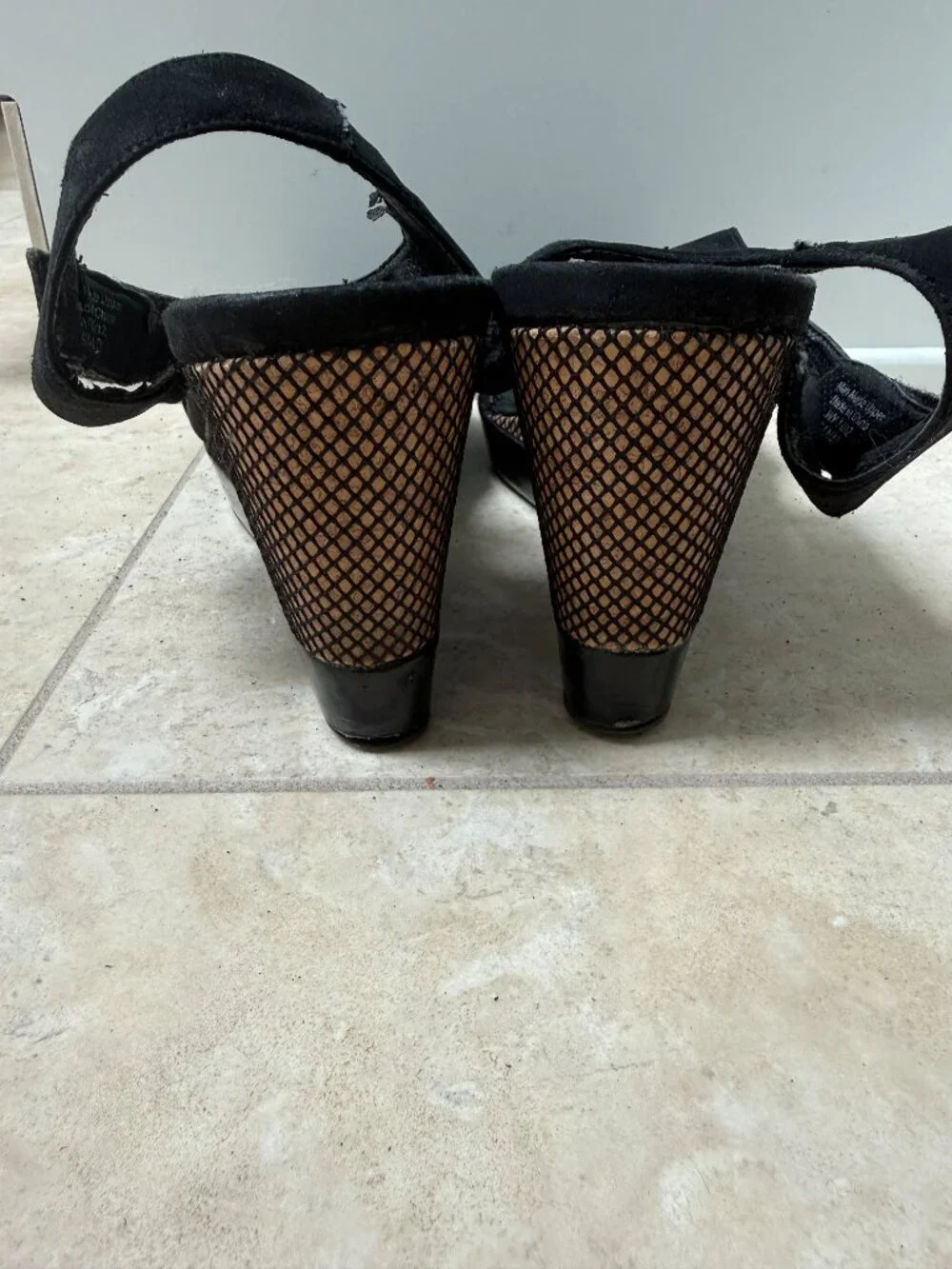 Dkny black wedge