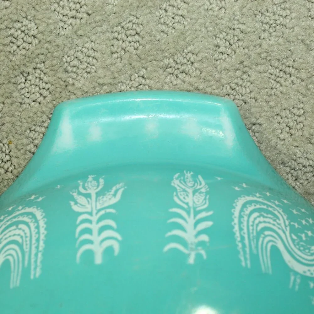 Pyrex vintage 4qt