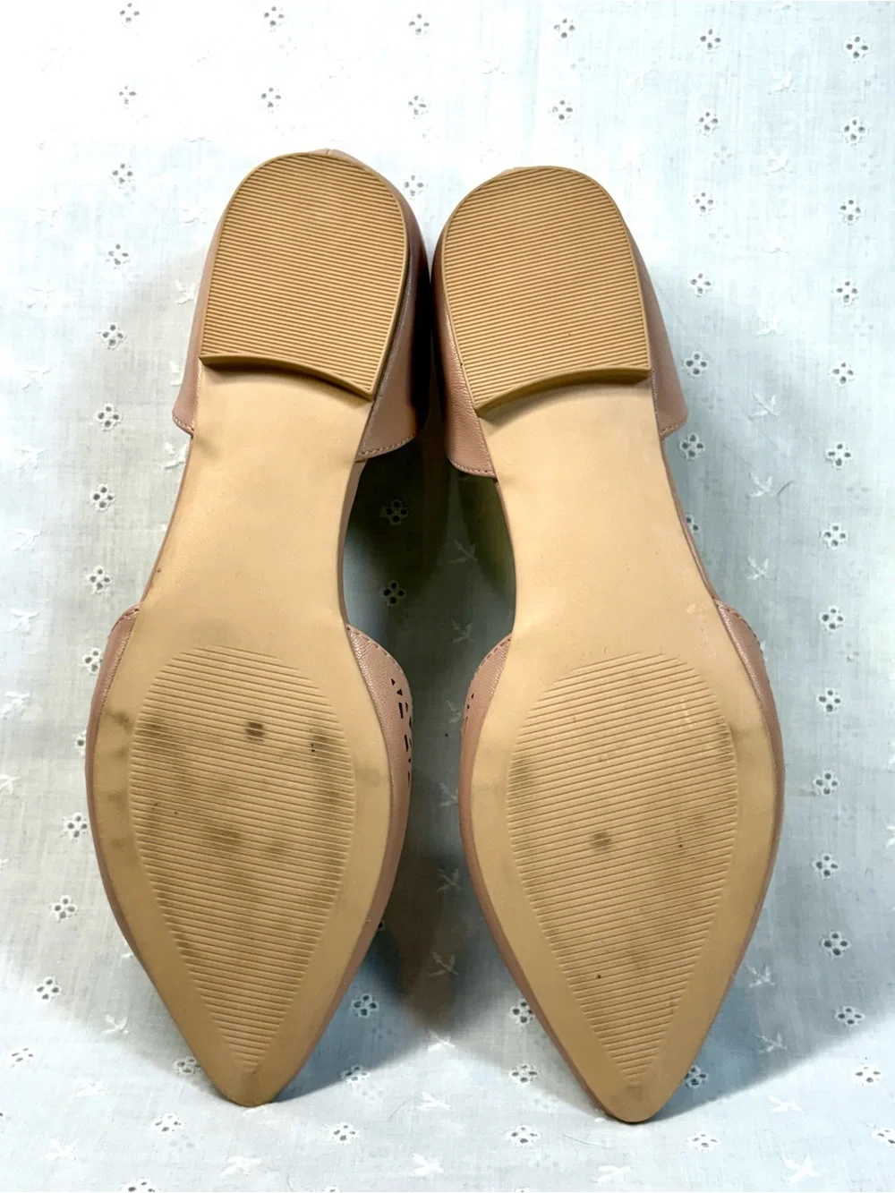 Isaac Mizrahi New York stylish flats