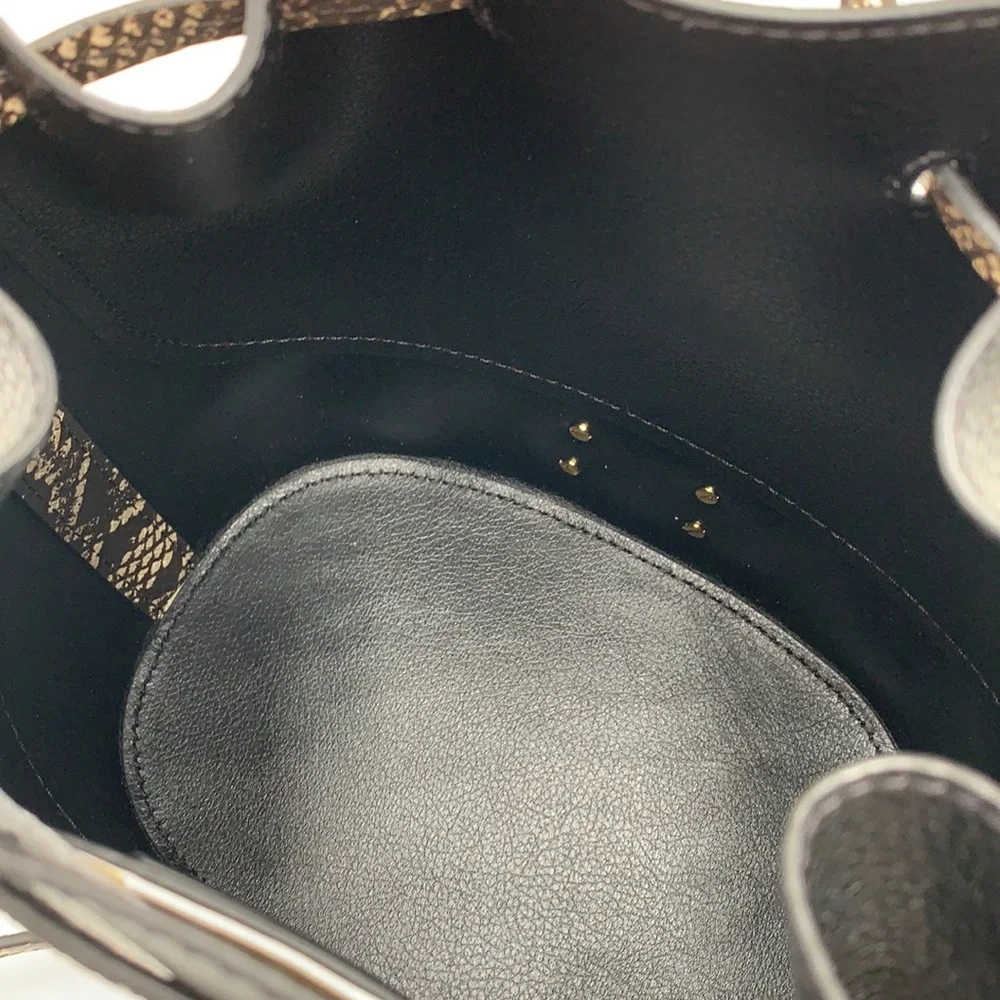Michael Kors pocket back