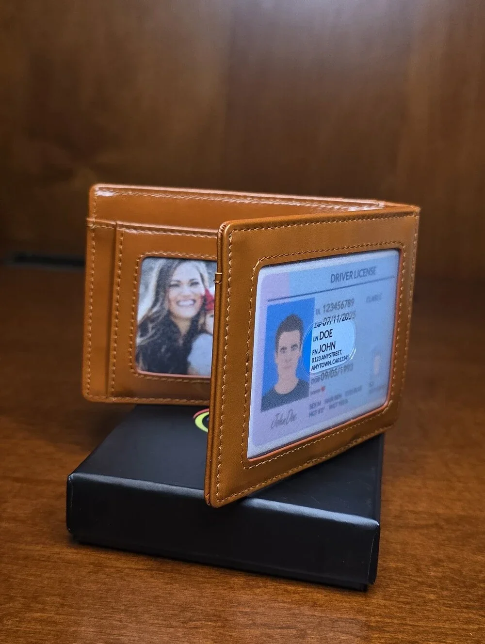 Genuine Leather Wallet | 11 Card Slots | Money Clip | Gift Box