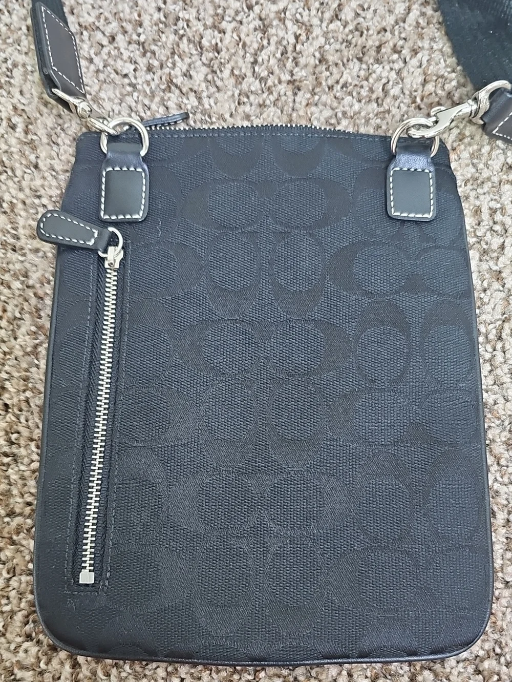 Coach signture stripe