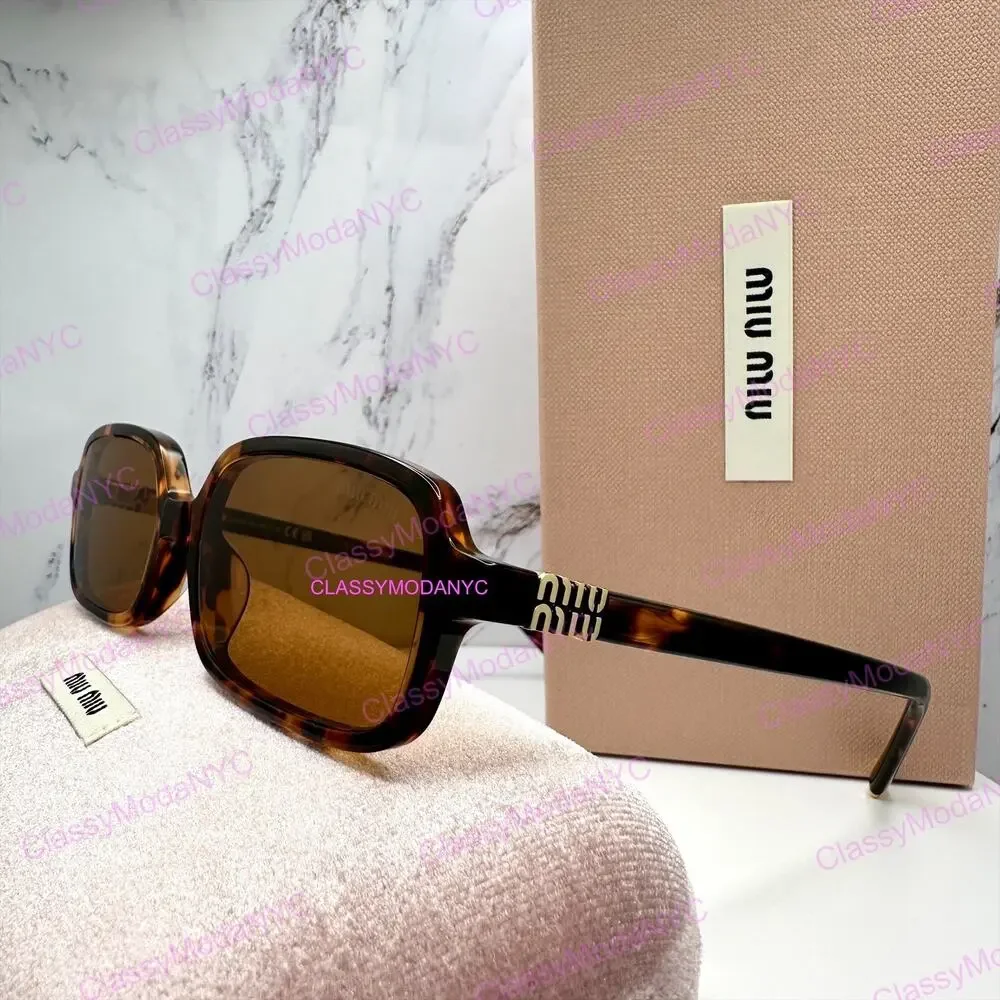Miu Miu honey details great
