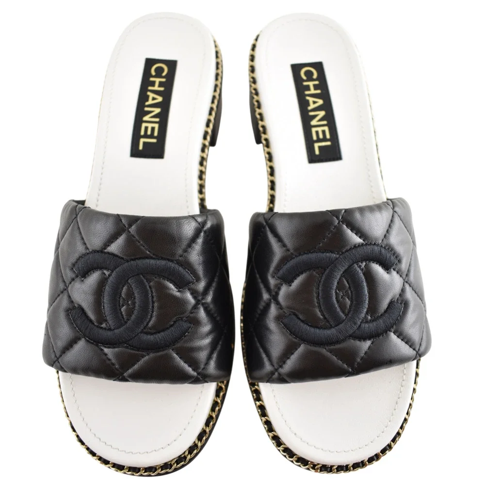 Chanel 25P Black Quilted Leather Chain CC Logo Mule Slide Sandal Block Heel 36.5