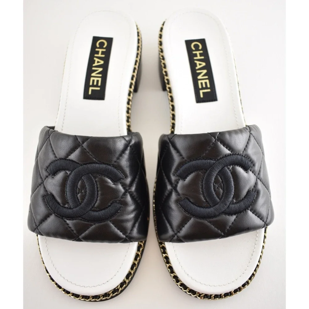Chanel 25P Black Quilted Leather Chain CC Logo Mule Slide Sandal Block Heel 36.5