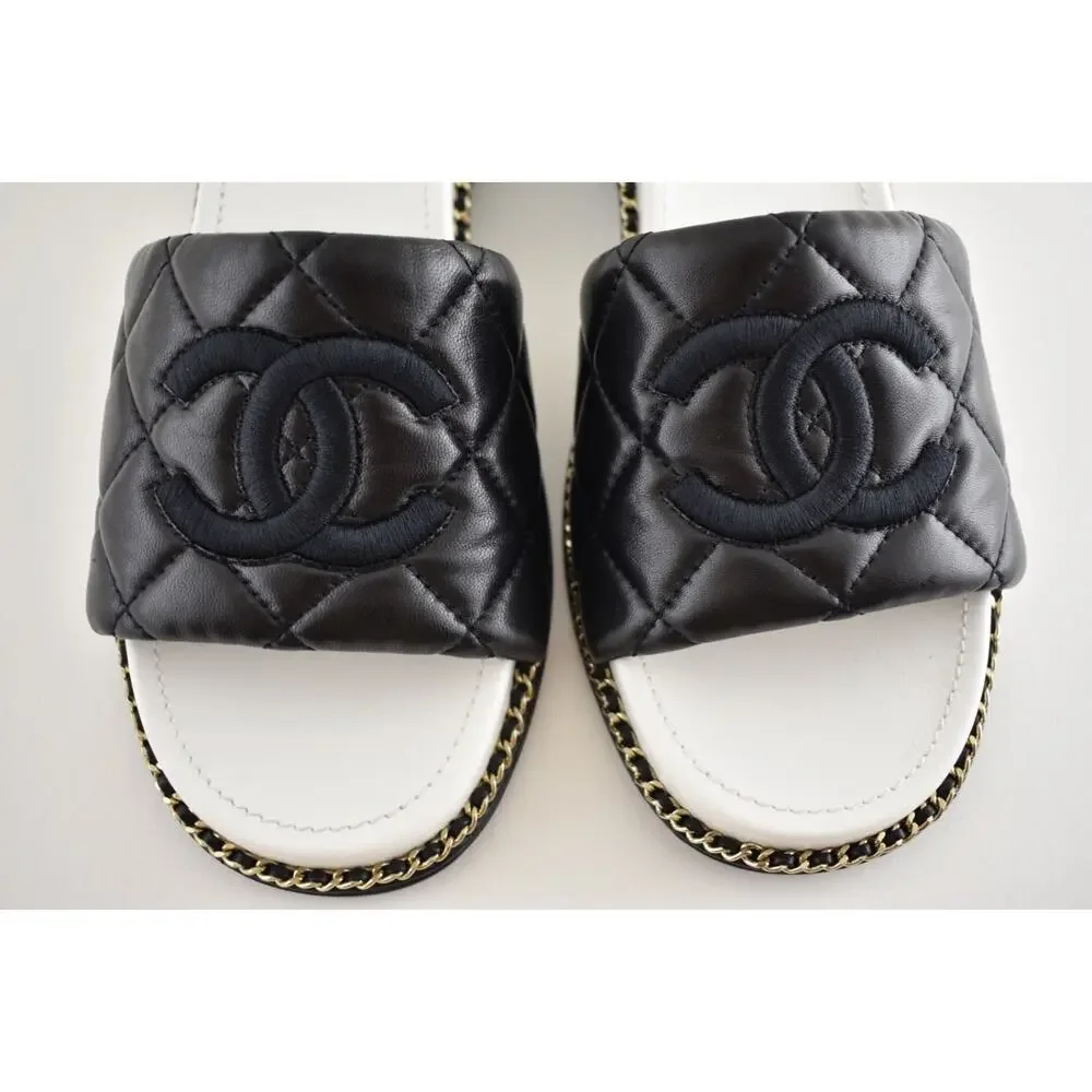 Chanel 25P Black Quilted Leather Chain CC Logo Mule Slide Sandal Block Heel 36.5