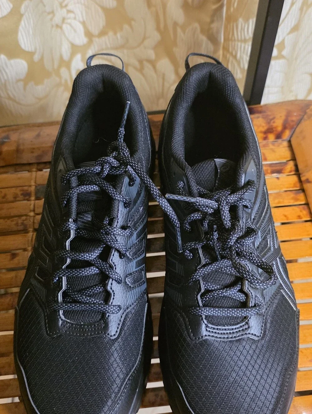 Asics Trail Scout's Men Sneakers Size 11.5 New Without Box