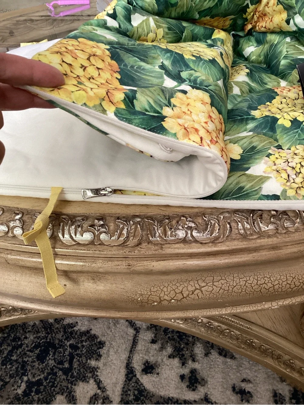 Dolce & Gabbana drawstring hydrangea pattern