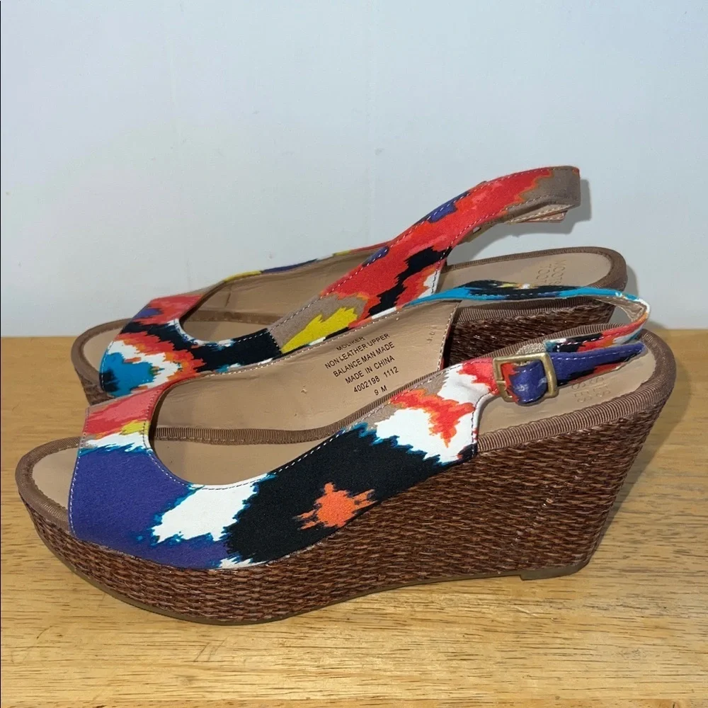 Mootsies Tootsies vibrant wedges