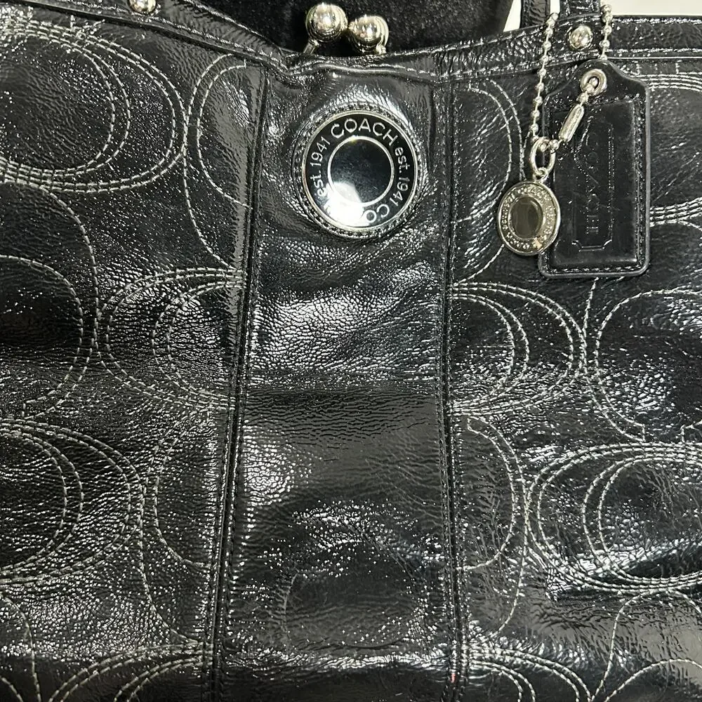 Coach Kisslock Carryall Shoulder Bag Patent Signature Satchel