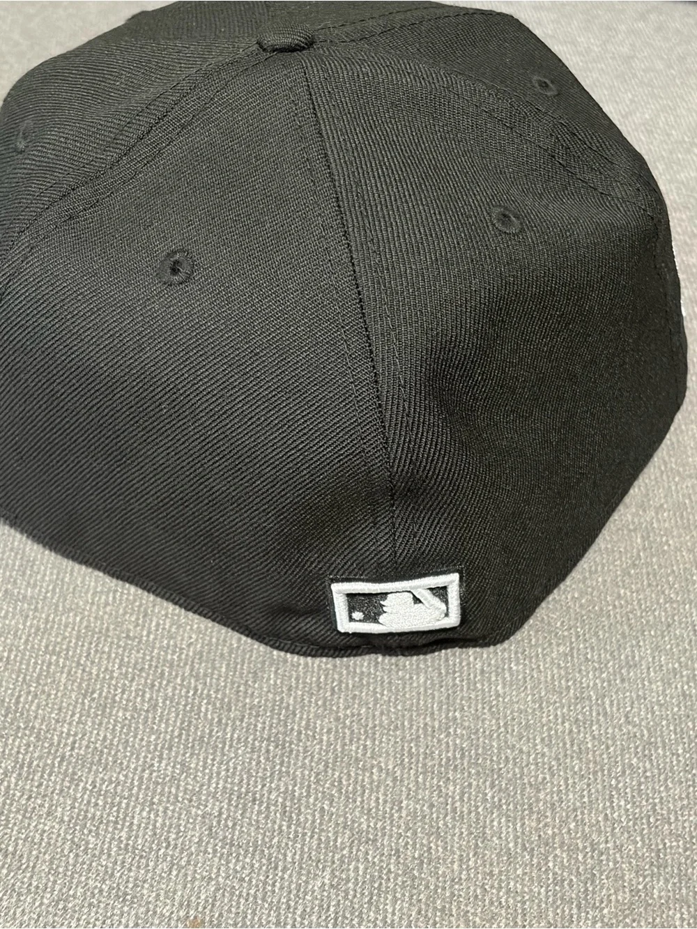 New Era stylish black