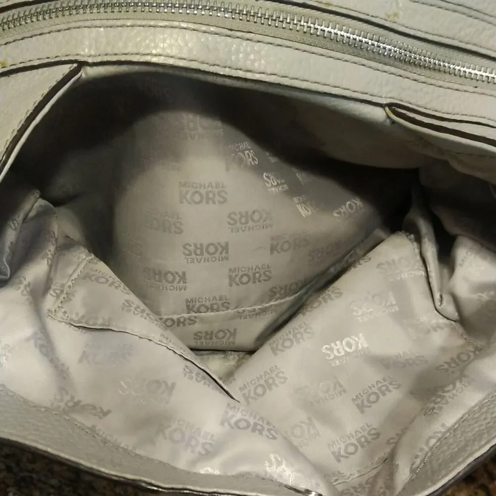 Michael Kors loc 1164
