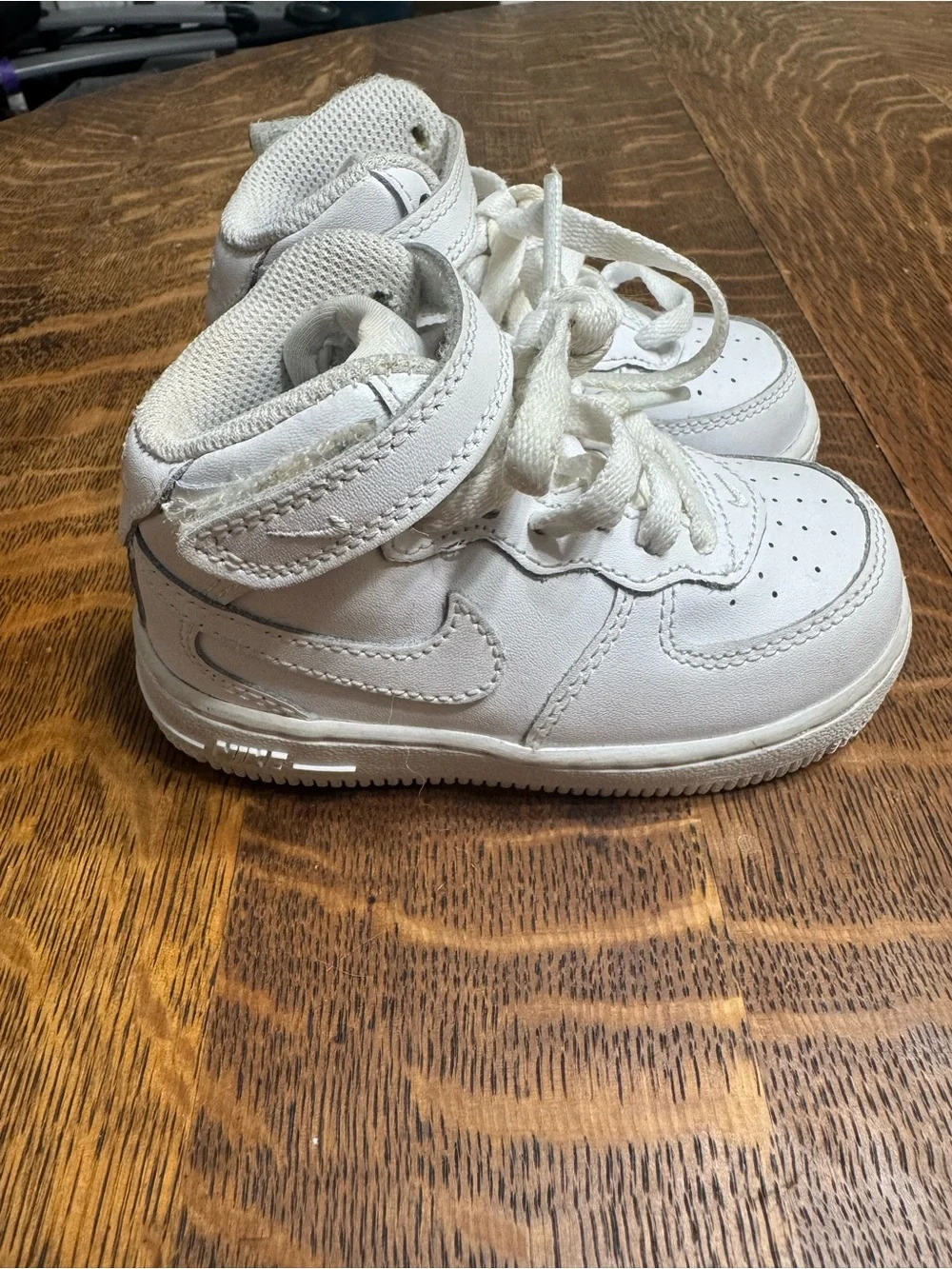 Nike youth high