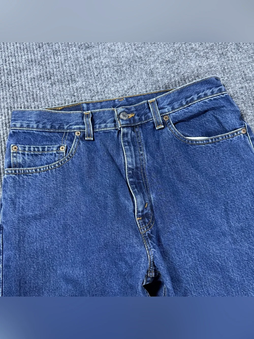 Levis excellent shape