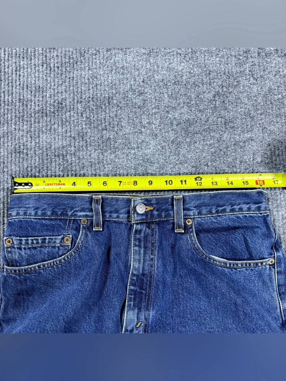 Levis excellent shape