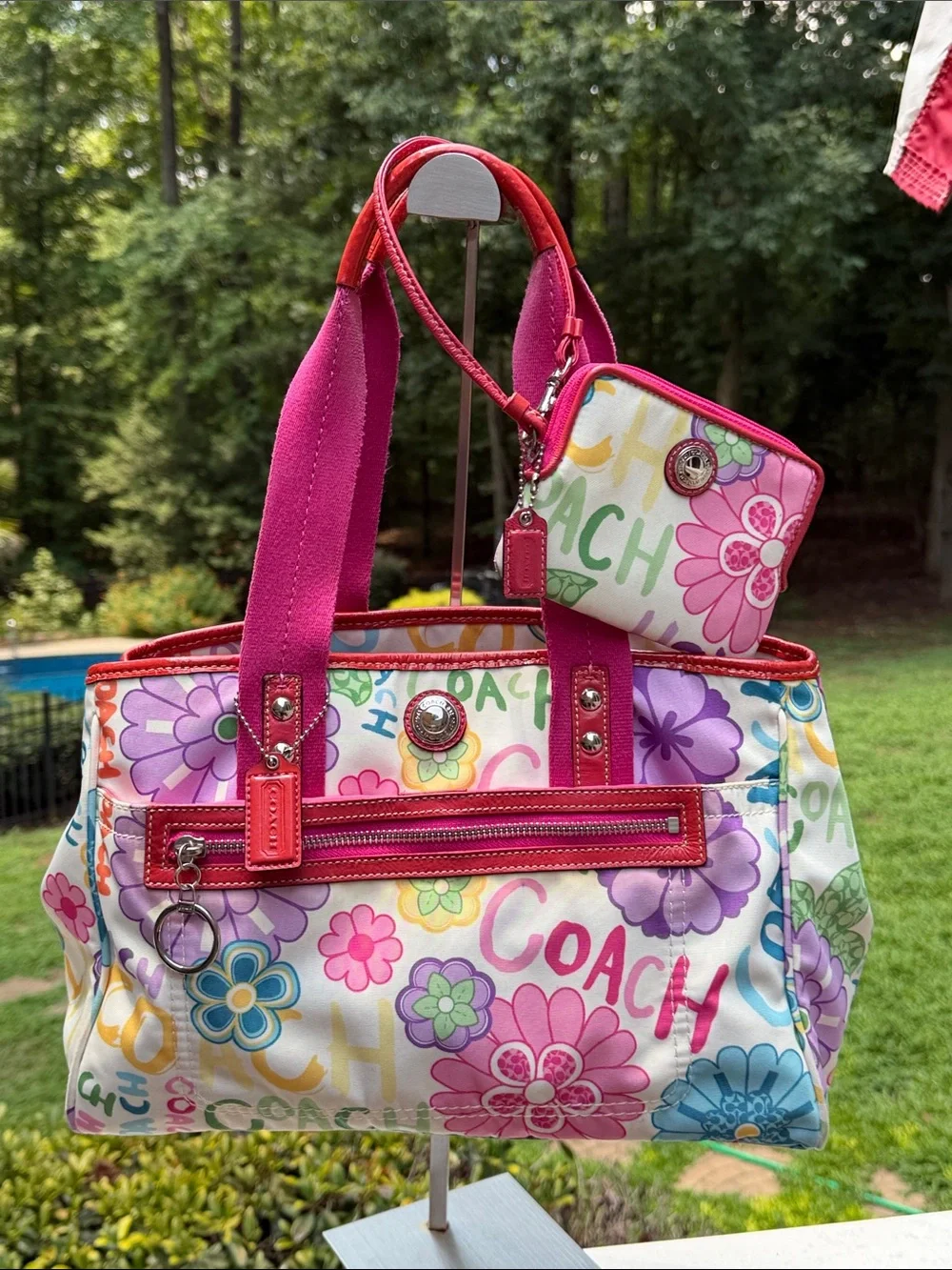 Coach 2010 Y2K Poppy Daisy Multicolor Floral Canvas Tote with Pink Handles SET
