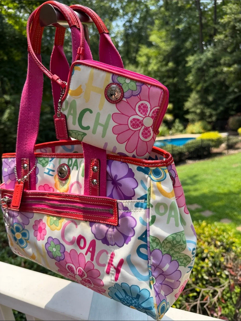 Coach 2010 Y2K Poppy Daisy Multicolor Floral Canvas Tote with Pink Handles SET