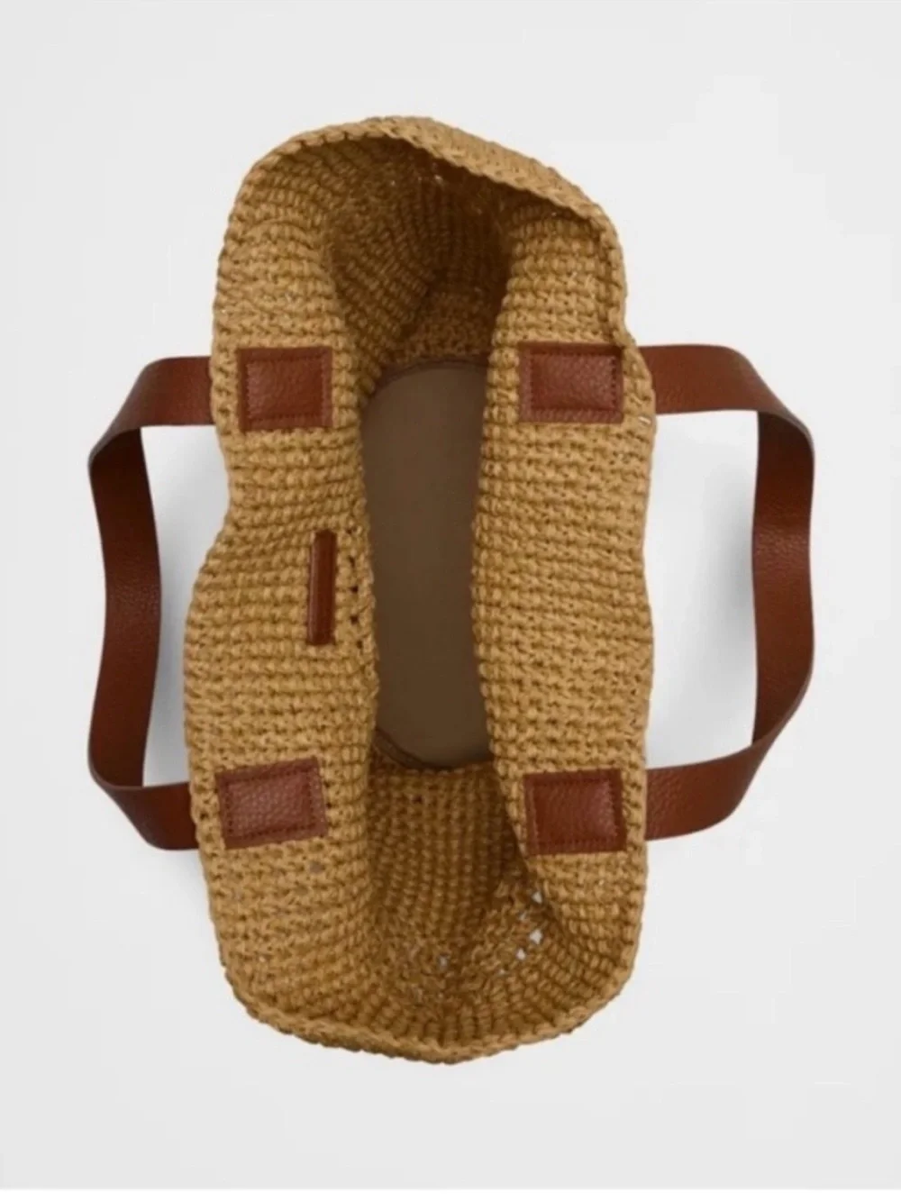 Banana Republic open tone