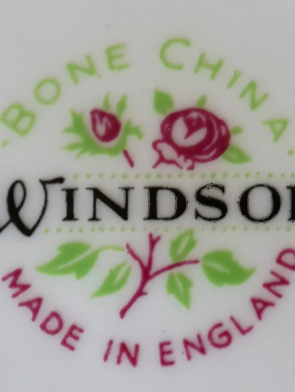 Beautiful, Vintage Assorted Cup And Saucers Made In England!