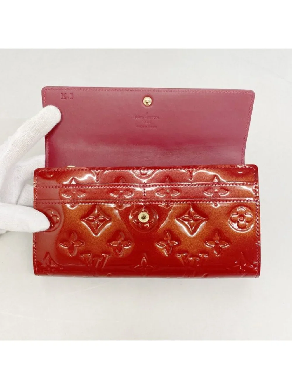 Louis Vuitton this authentic
