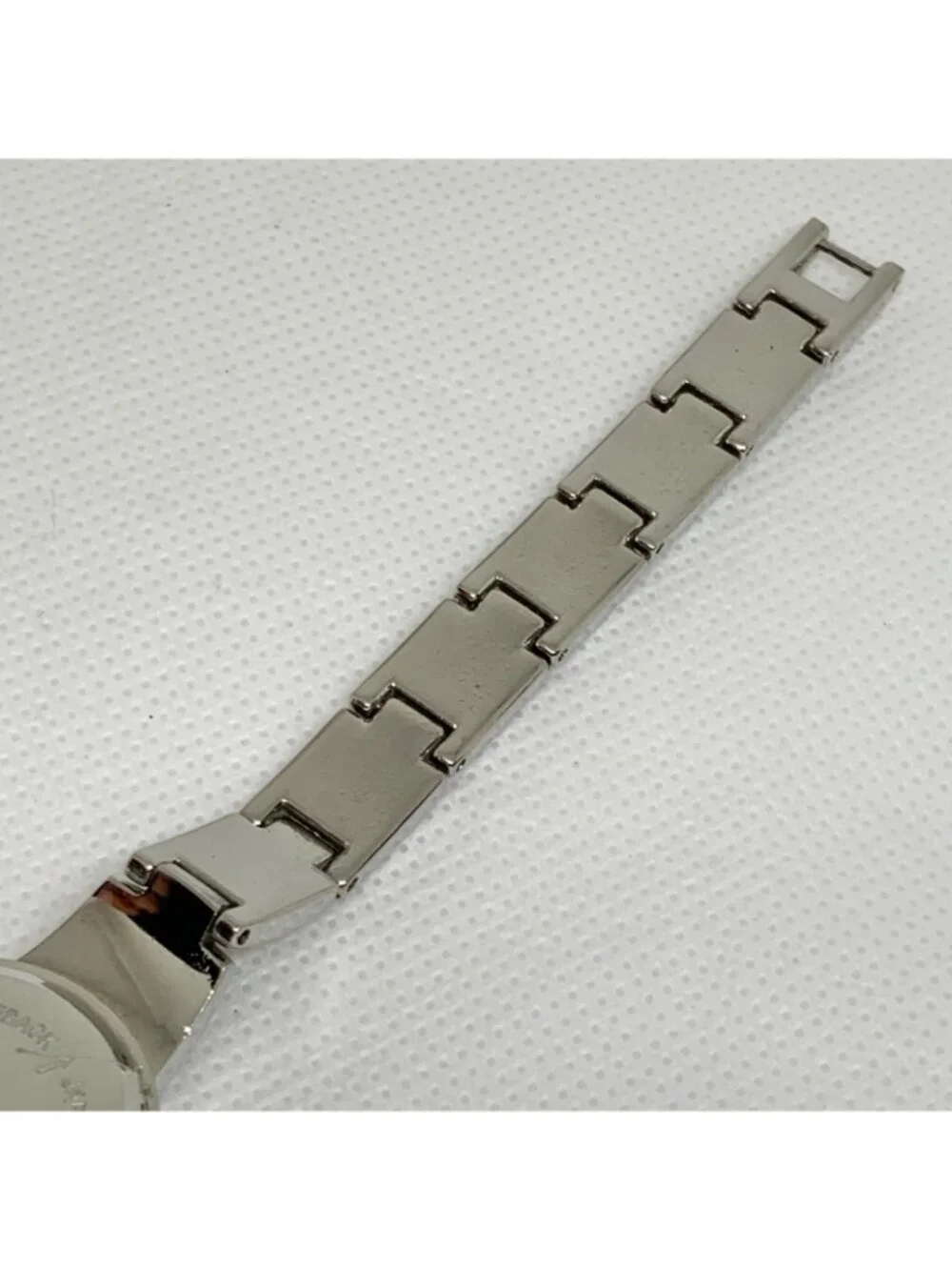 N/A silver tone