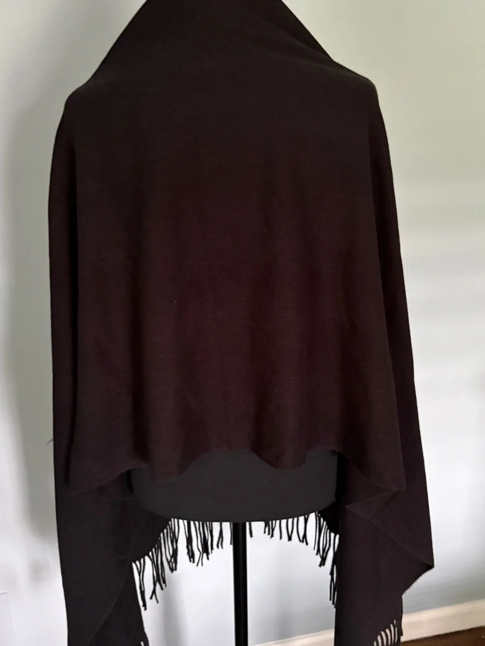 N/A elegant black