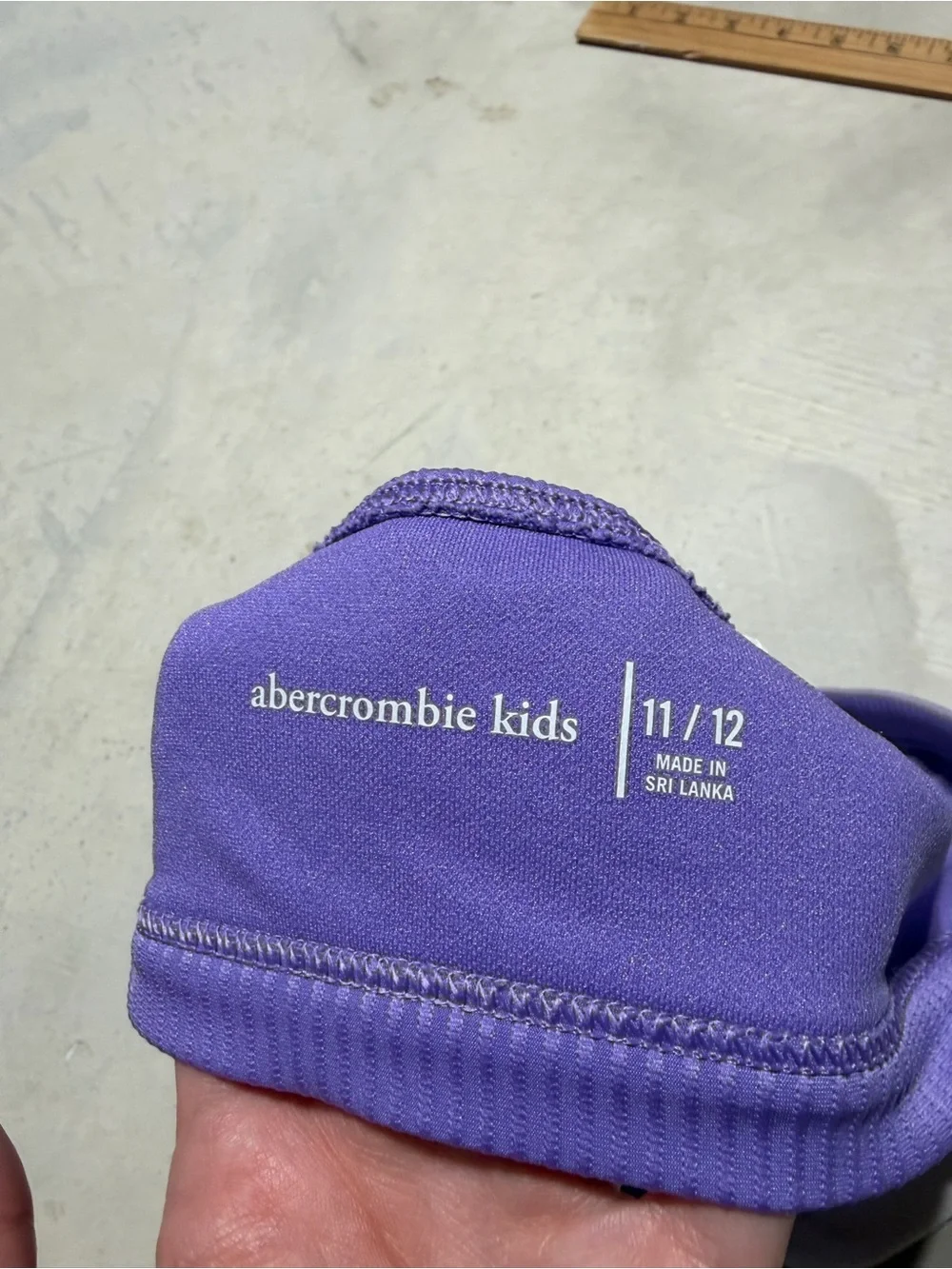 abercrombie kids please see