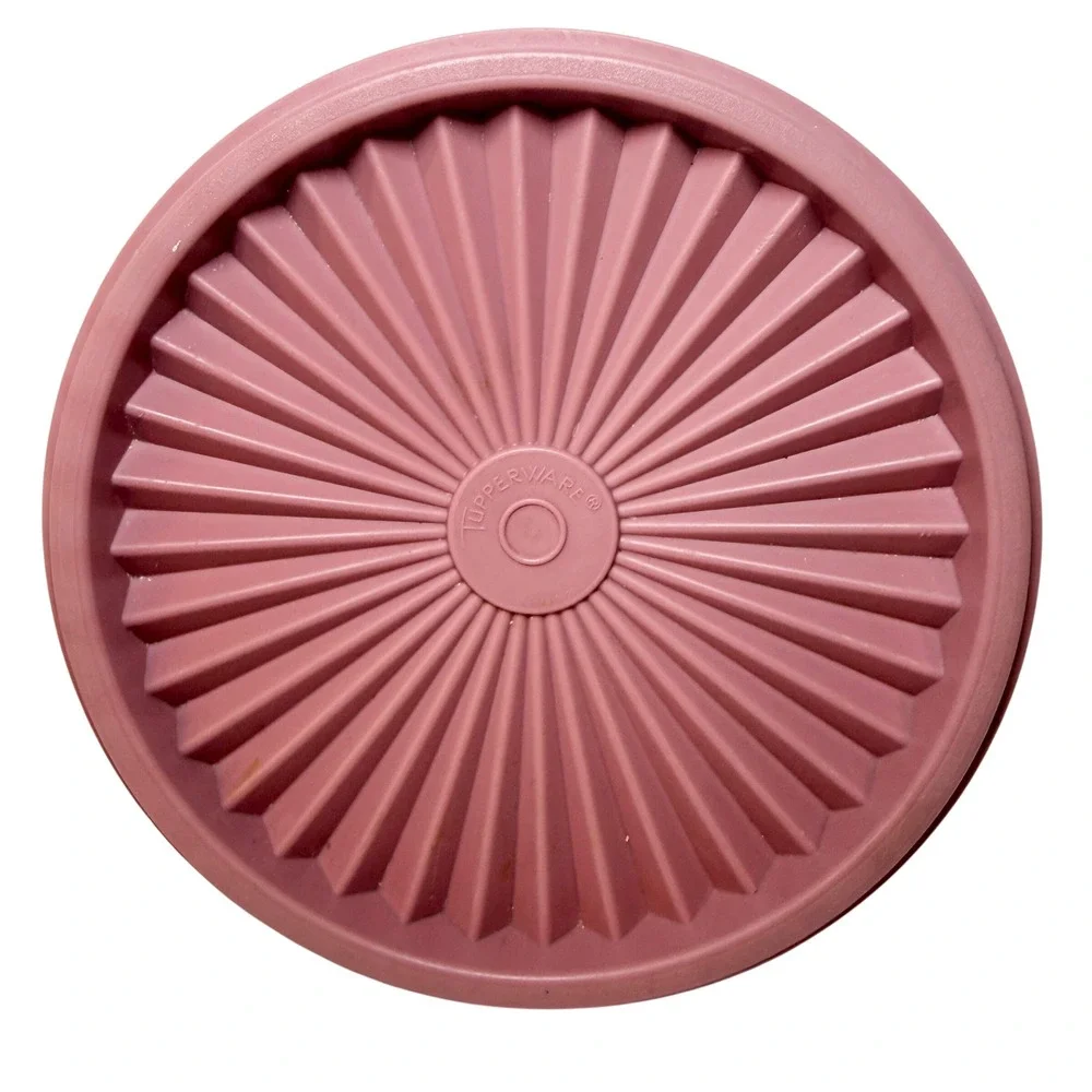 Tupperware Vintage Servalier Lid 810-20 Dusty Rose Pink Sunburst 6 Inch Seal