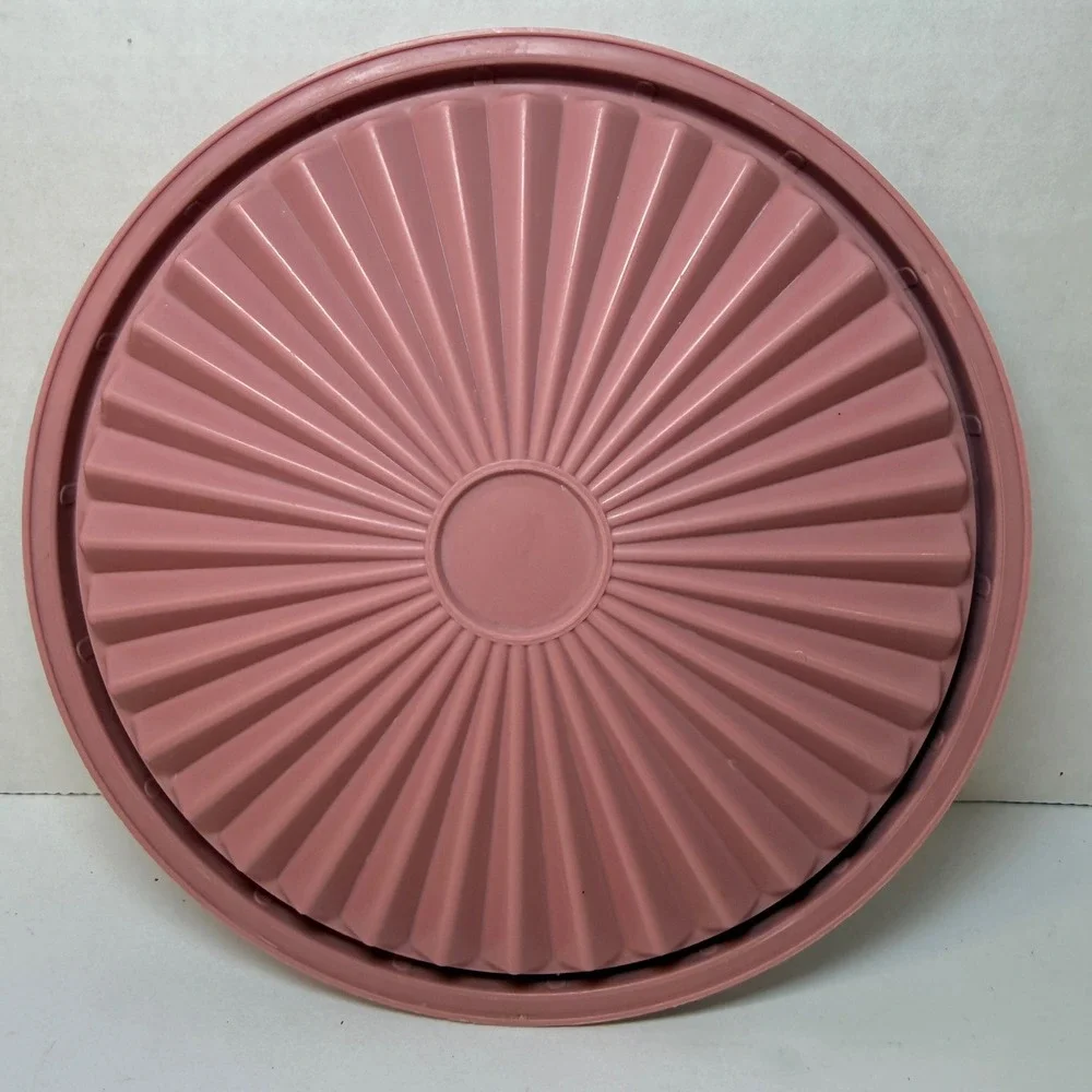 Tupperware vintage servalier
