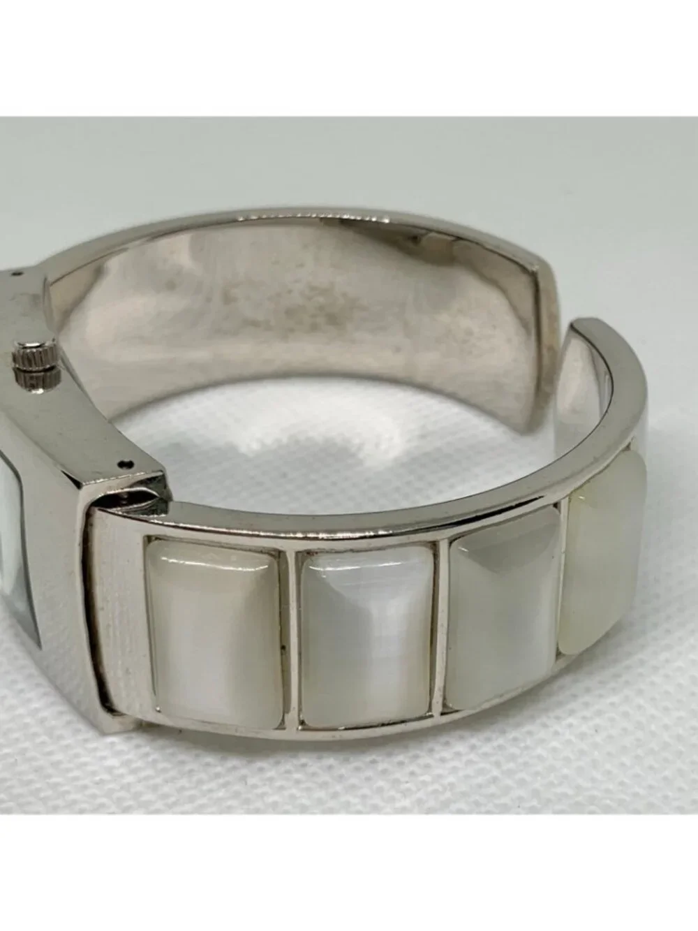 N/A women’s silver